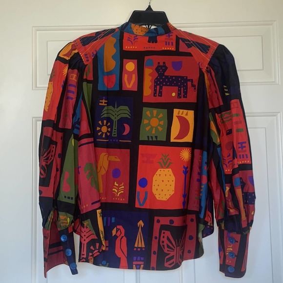 FARM RIO Colorful Tropical Icons Blouse - Picture 9 of 9